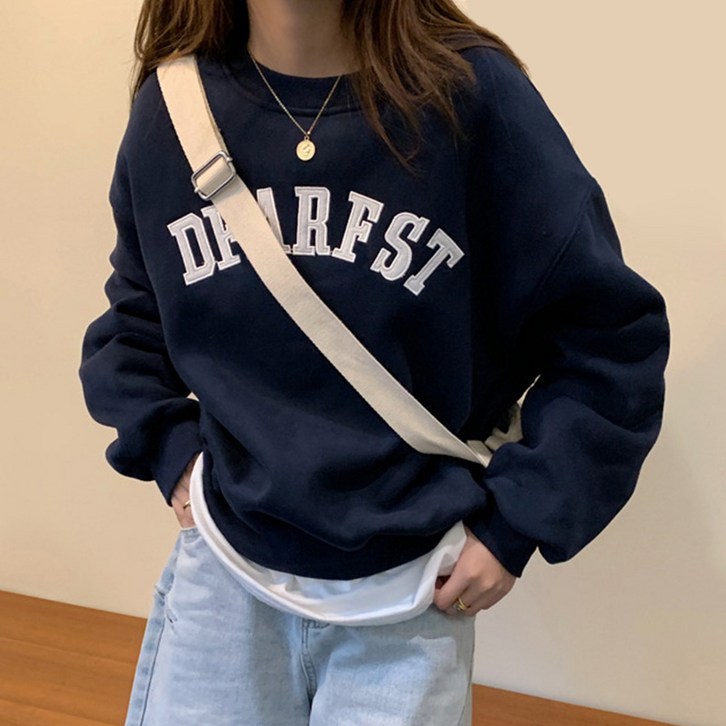 애띠앙 간절기 여성 맨투맨 6종 오버핏 티셔츠 애띠앙 간절기 여성 맨투맨 6종 오버핏 티셔츠