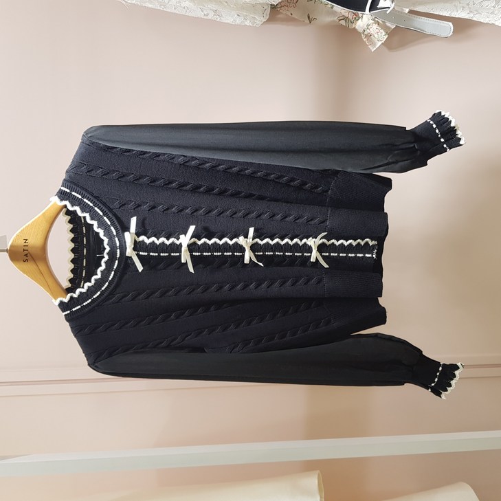 샤틴 S253K964 니트티 블라우스 귀엽고 사랑스러운 쉬폰배색 리본장식 니트티