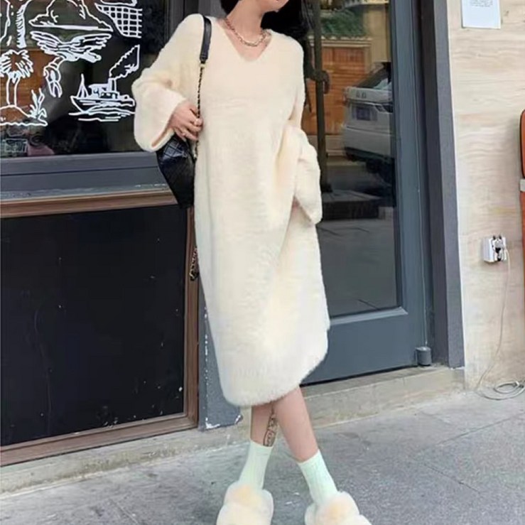 브이넥 앙고라 원피스 브이넥 앙고라 원피스